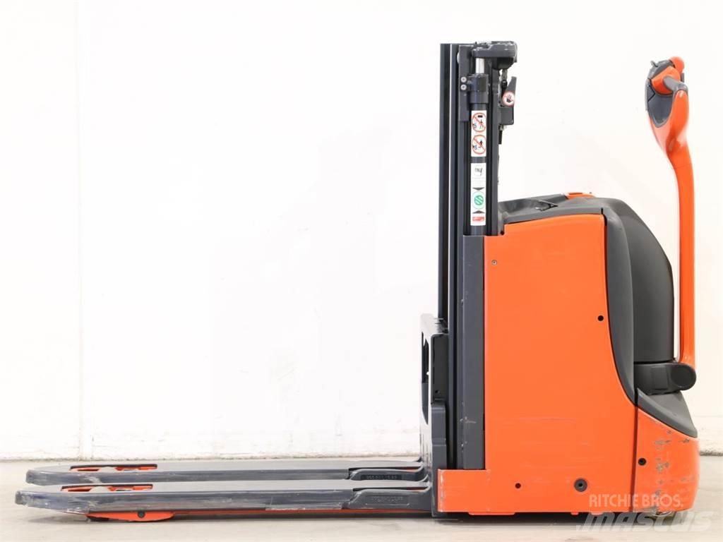 Linde D08/1160 Rankiniai vėžimėliai