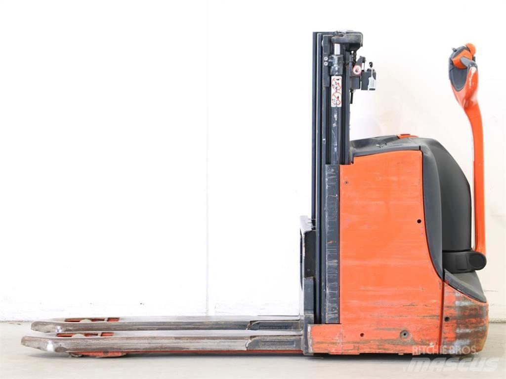 Linde D08/1160-00 Rankiniai vėžimėliai