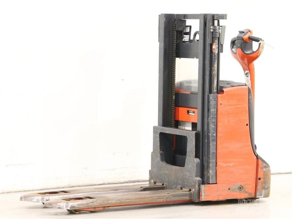 Linde D08/1160-00 Rankiniai vėžimėliai