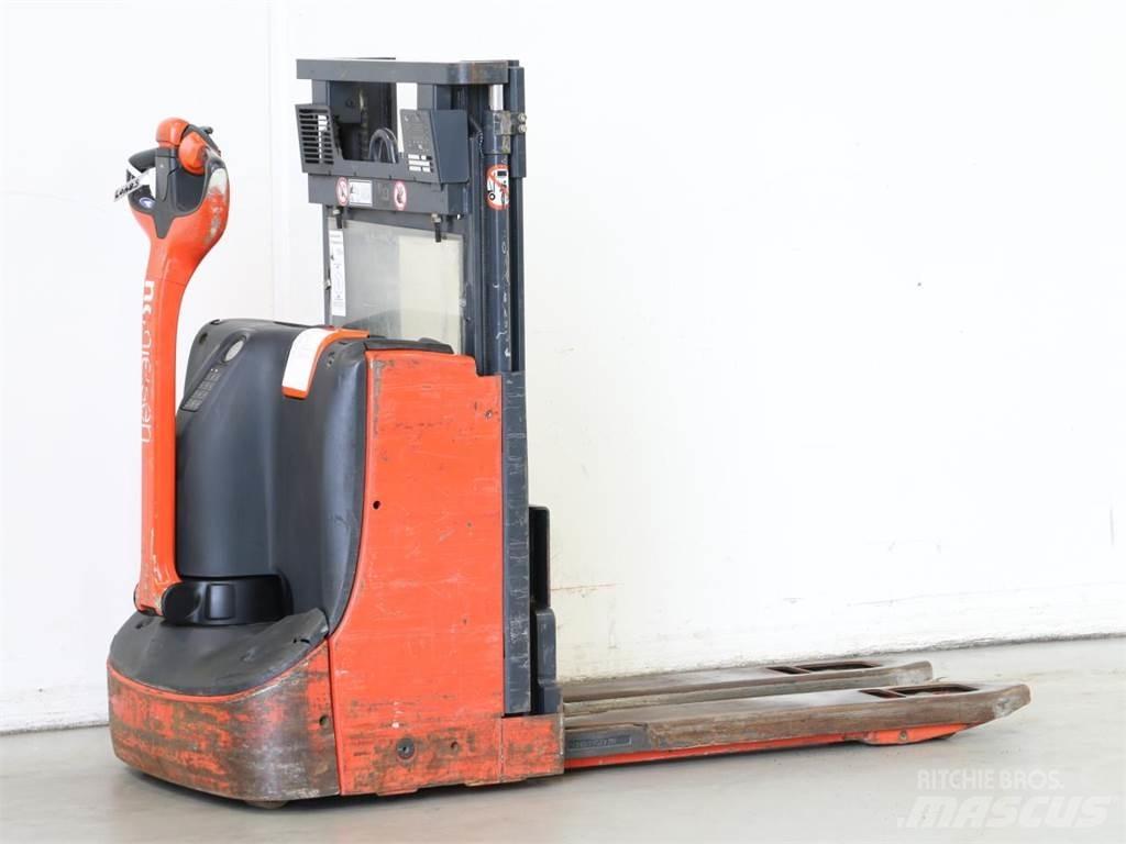 Linde D08/1160-00 Rankiniai vėžimėliai