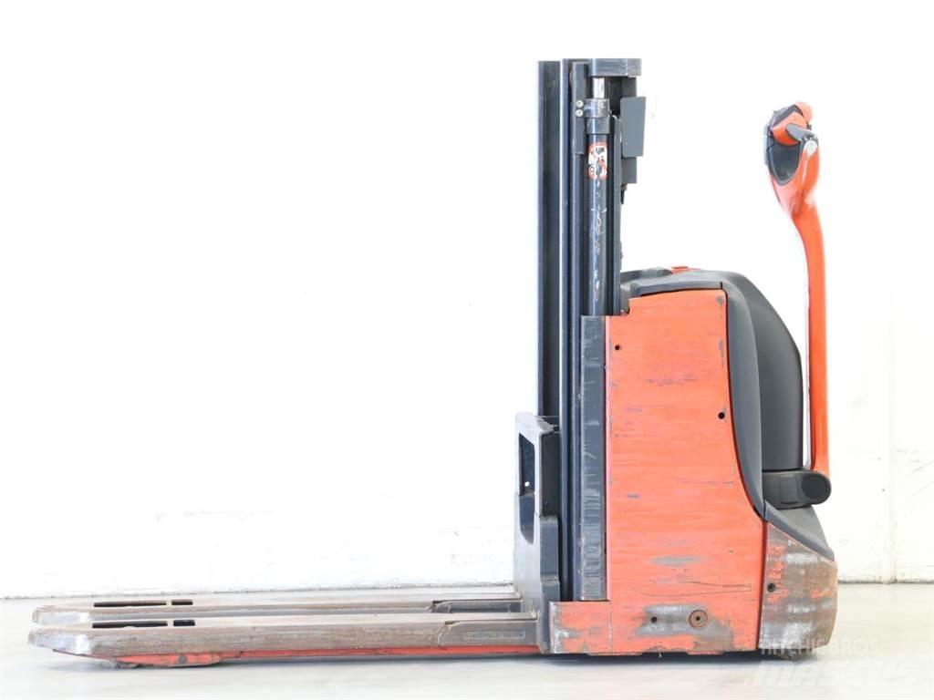 Linde D08/1160-00 Rankiniai vėžimėliai
