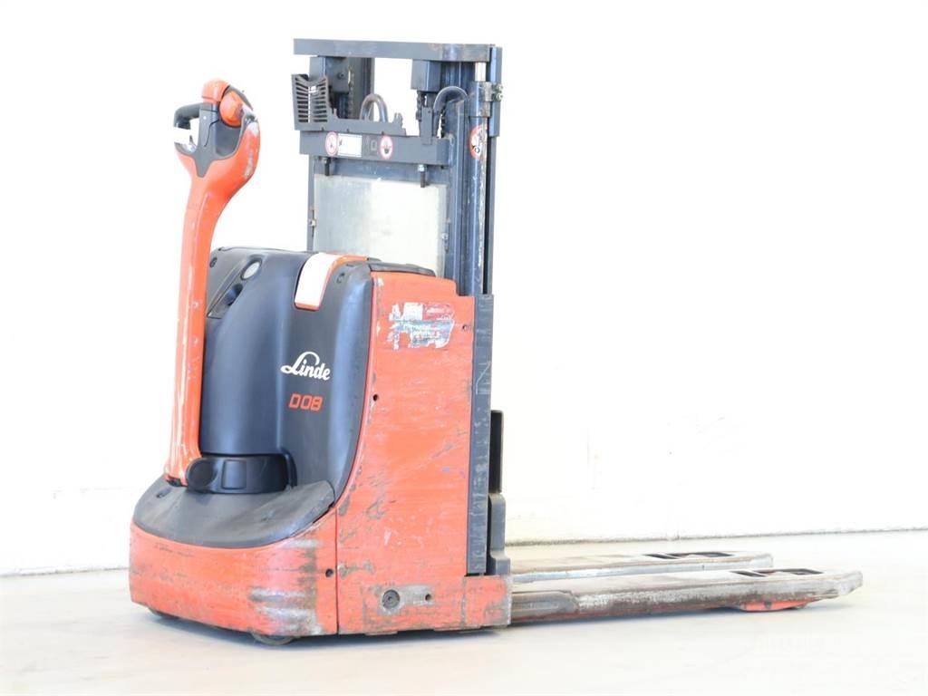 Linde D08/1160-00 Rankiniai vėžimėliai