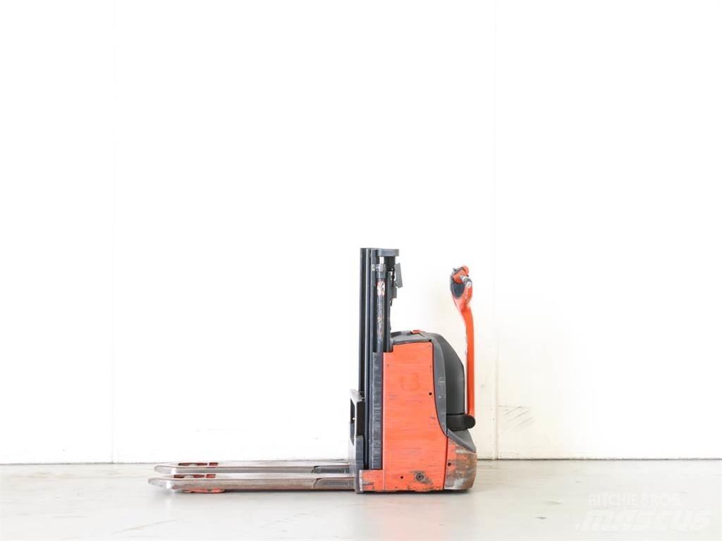Linde D08/1160-00 Rankiniai vėžimėliai
