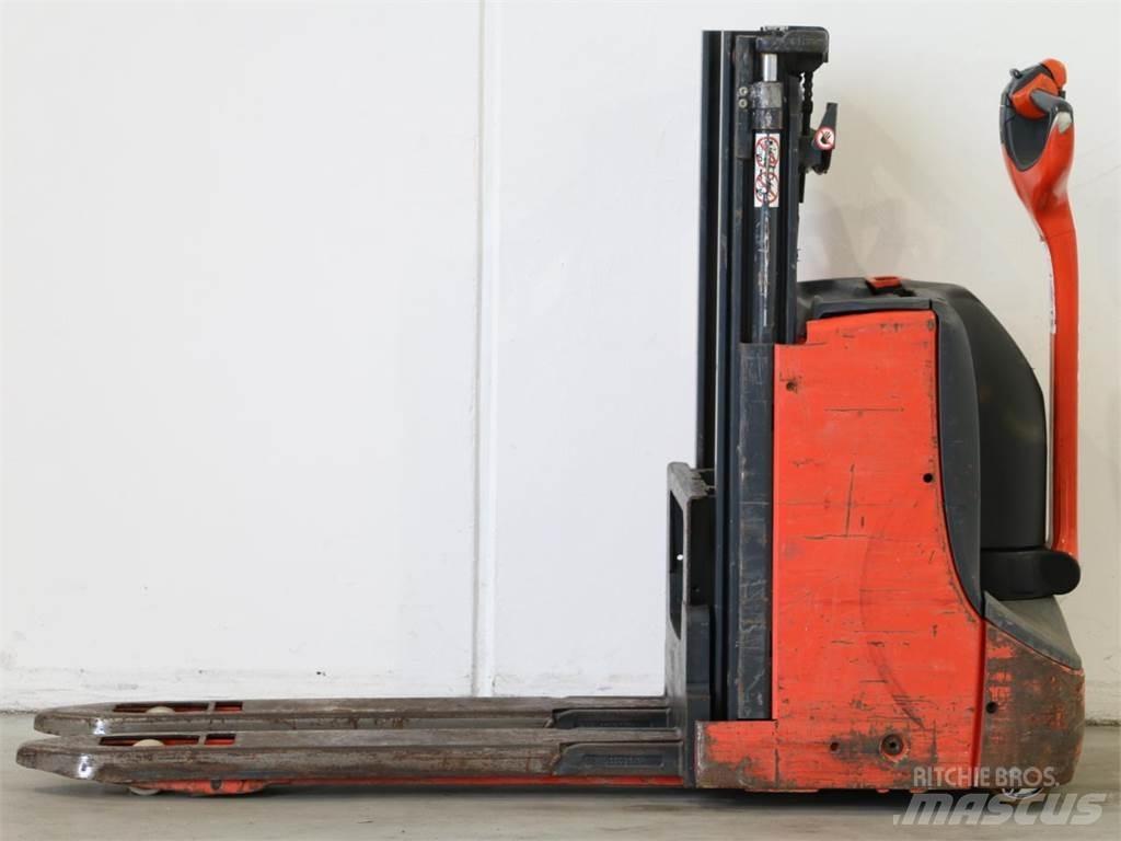 Linde D08/1160-00 Rankiniai vėžimėliai