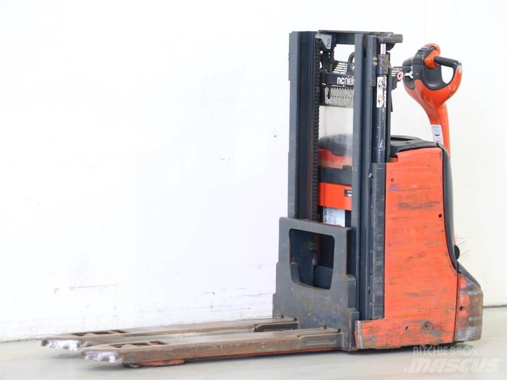 Linde D08/1160-00 Rankiniai vėžimėliai