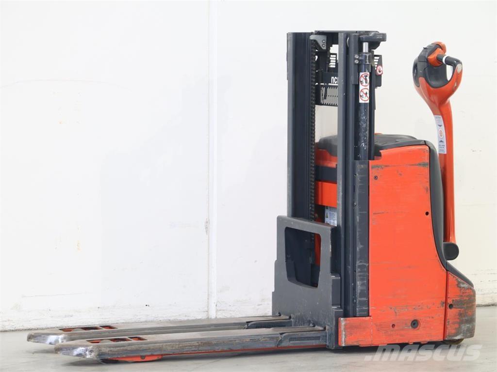 Linde D08/1160-00 Rankiniai vėžimėliai