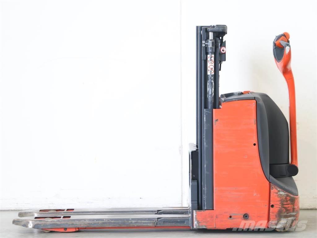 Linde D08/1160-00 Rankiniai vėžimėliai