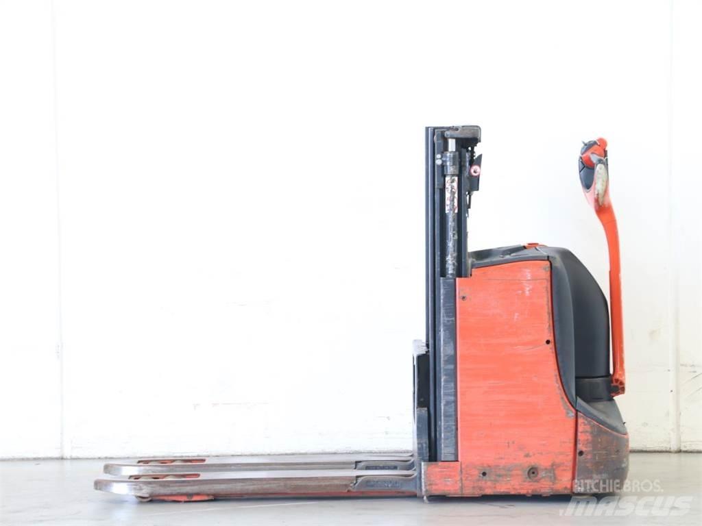Linde D08/1160-00 Rankiniai vėžimėliai