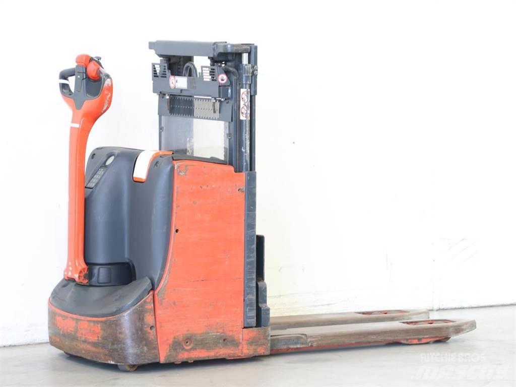Linde D08/1160-00 Rankiniai vėžimėliai