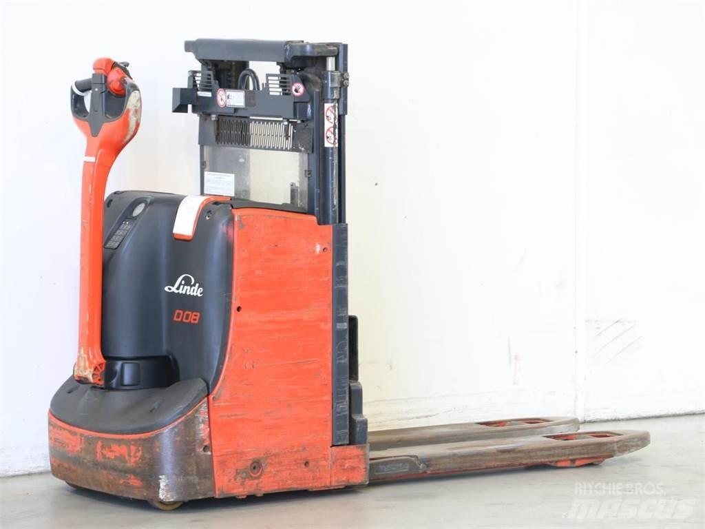 Linde D08/1160-00 Rankiniai vėžimėliai