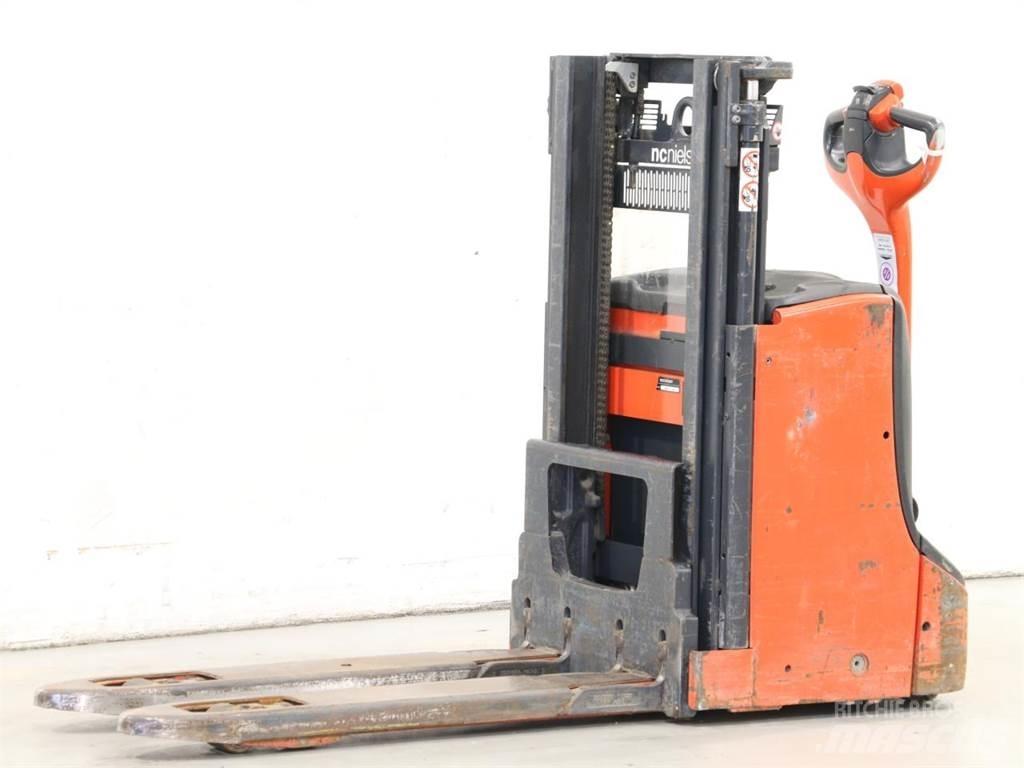 Linde D08/1160-00 Rankiniai vėžimėliai