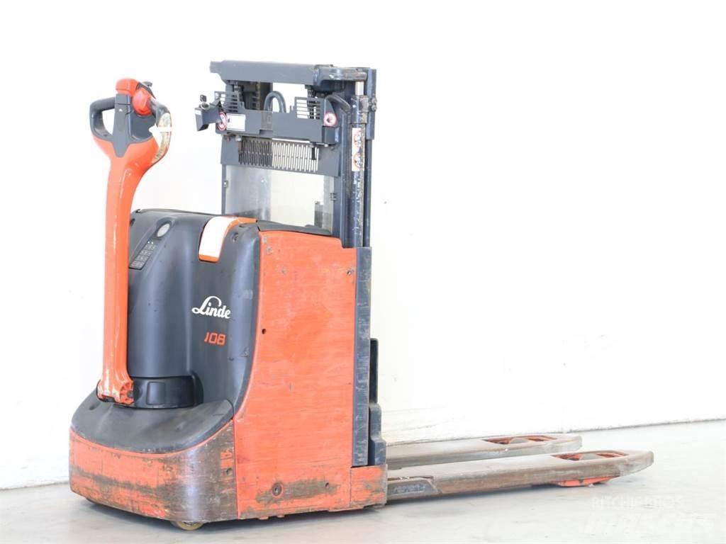 Linde D08/1160-00 Rankiniai vėžimėliai