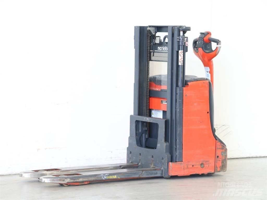 Linde D08/1160-00 Rankiniai vėžimėliai