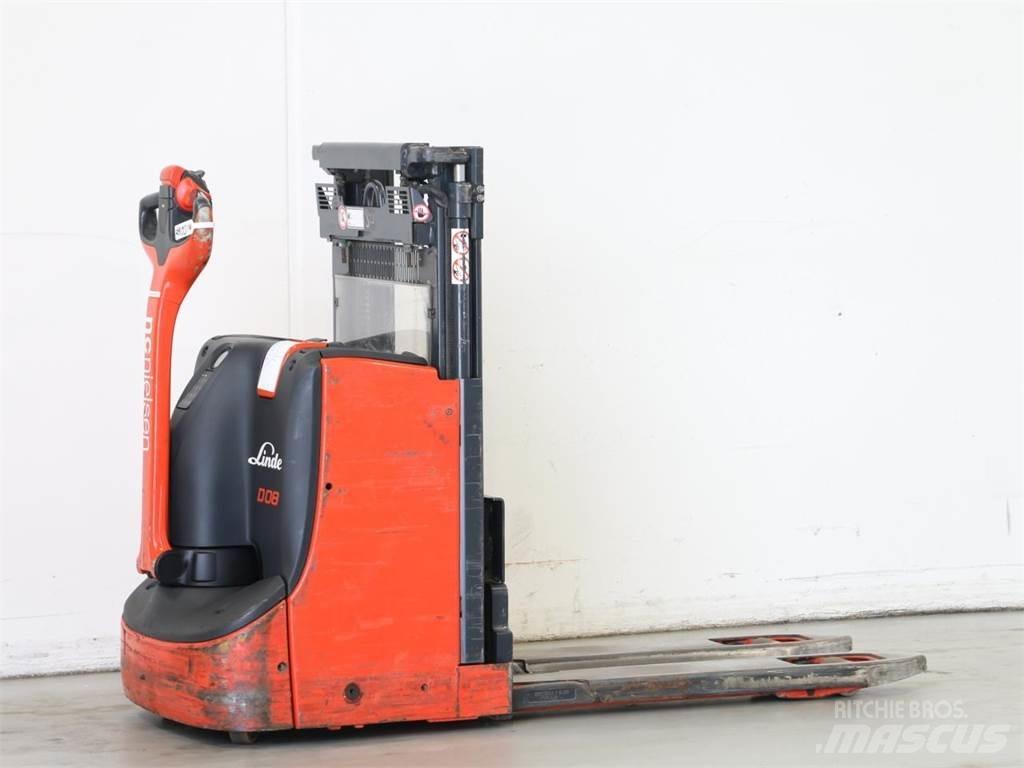 Linde D08/1160-01 Rankiniai vėžimėliai