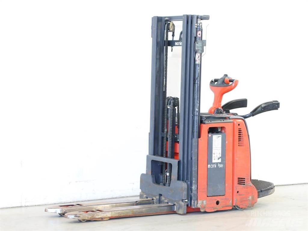 Linde D12AP/133 Rankiniai vėžimėliai
