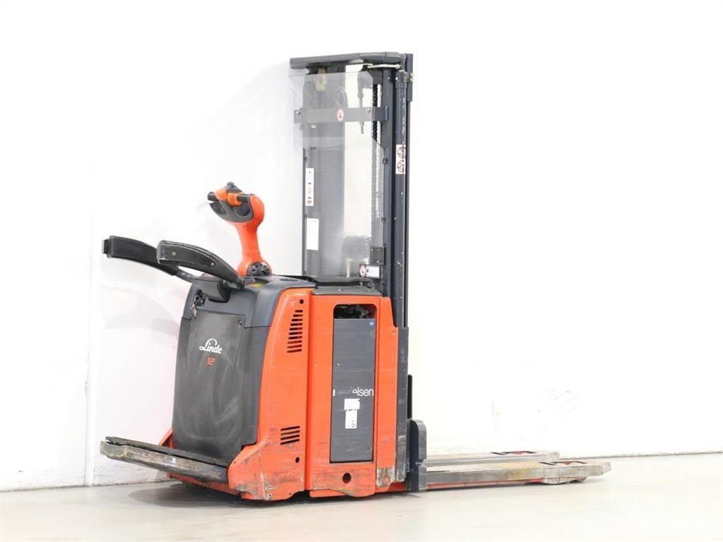 Linde D12AP/133 Rankiniai vėžimėliai