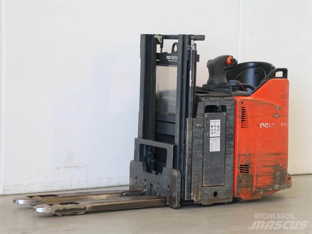 Linde D12HPSP/133 Rankiniai vėžimėliai