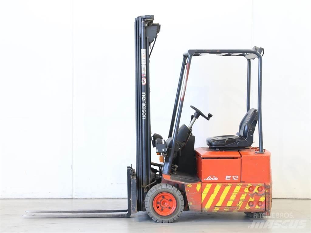 Linde E12/324 Elektriniai šakiniai krautuvai