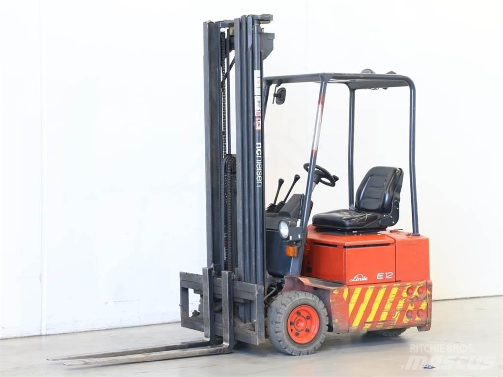 Linde E12/324 Elektriniai šakiniai krautuvai