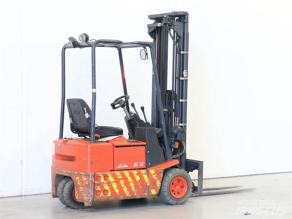 Linde E12/324 Elektriniai šakiniai krautuvai