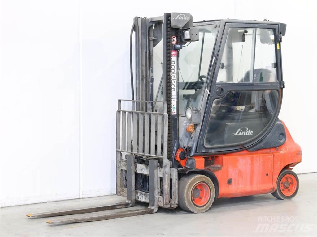 Linde E20P/335-02 Elektriniai šakiniai krautuvai