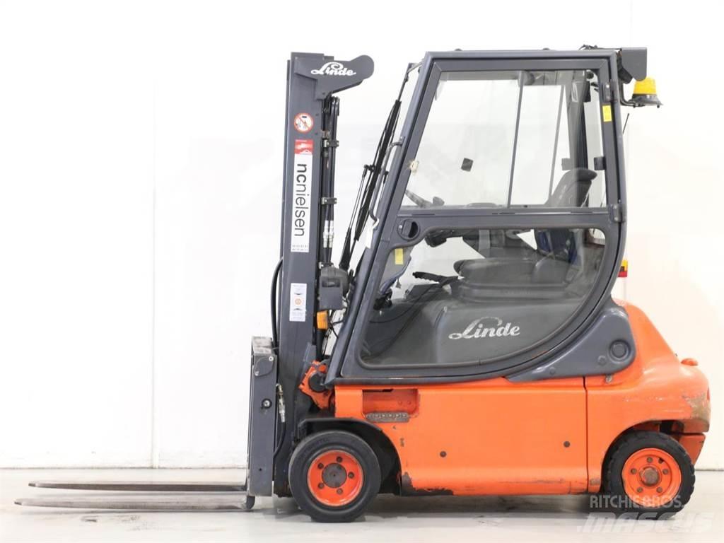 Linde E20P/335-02 Elektriniai šakiniai krautuvai