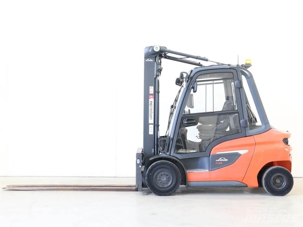 Linde H35D/1202-01 Dyzeliniai krautuvai