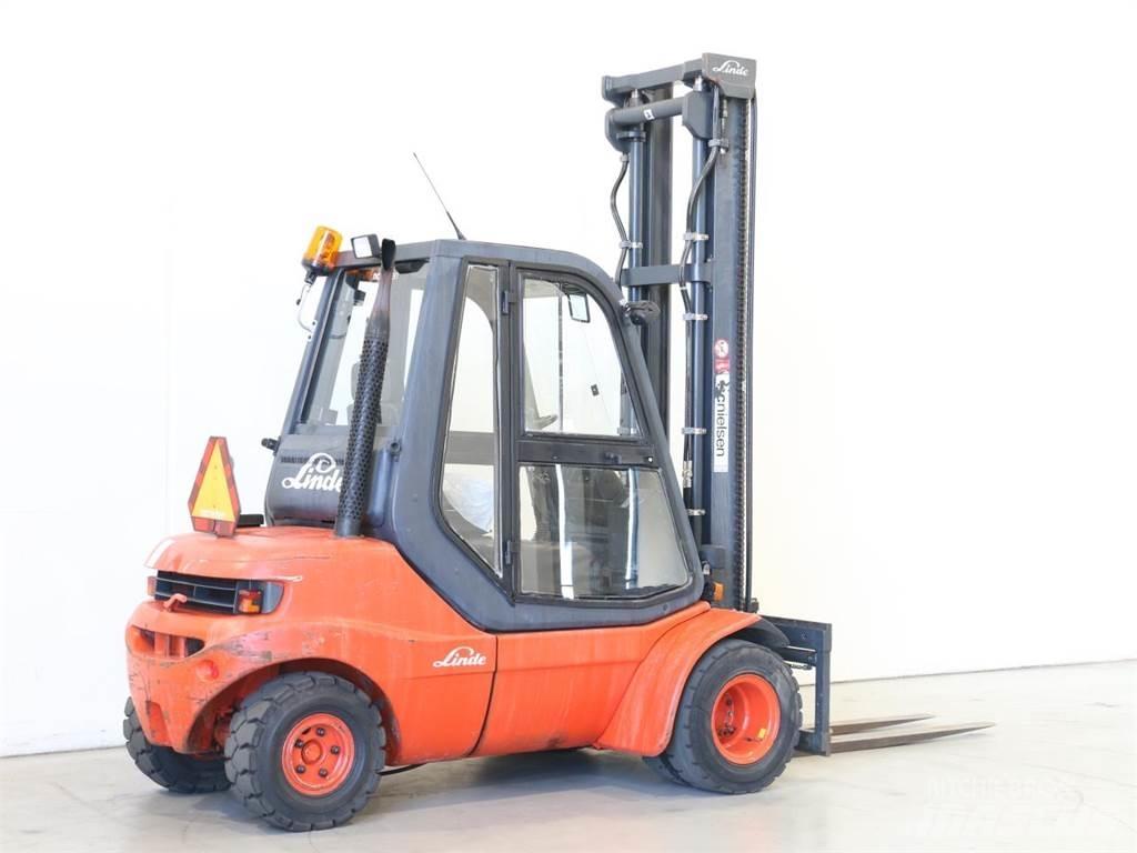 Linde H35D/351-03 Dyzeliniai krautuvai