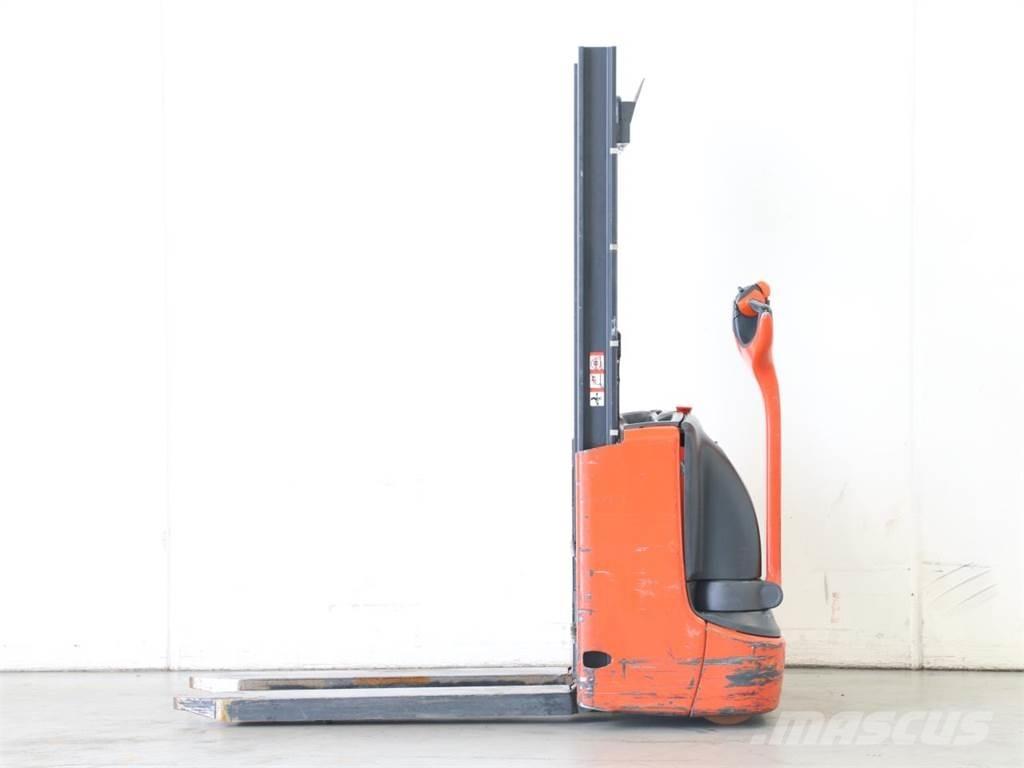 Linde L10/1172-01 Rankiniai vėžimėliai
