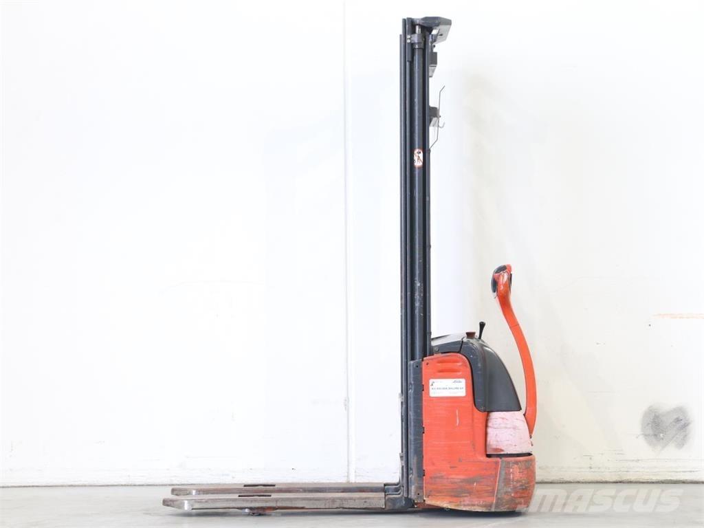 Linde L10/379 Rankiniai vėžimėliai