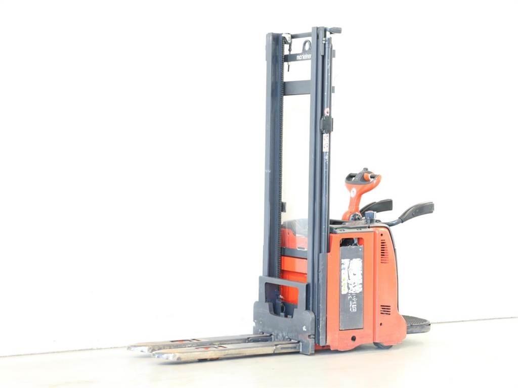 Linde L12AP/133-00 Rankiniai vėžimėliai