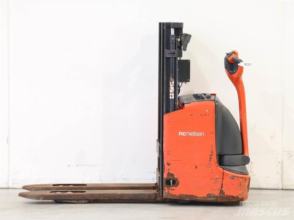 Linde L12I/1172 Rankiniai vėžimėliai