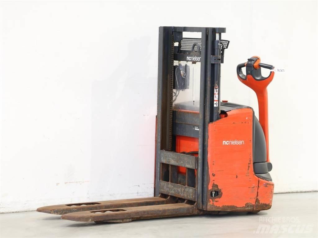 Linde L12I/1172 Rankiniai vėžimėliai