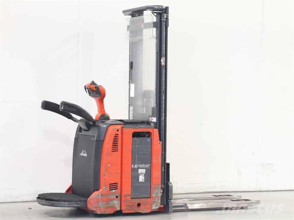 Linde L12LAP/133 Rankiniai vėžimėliai