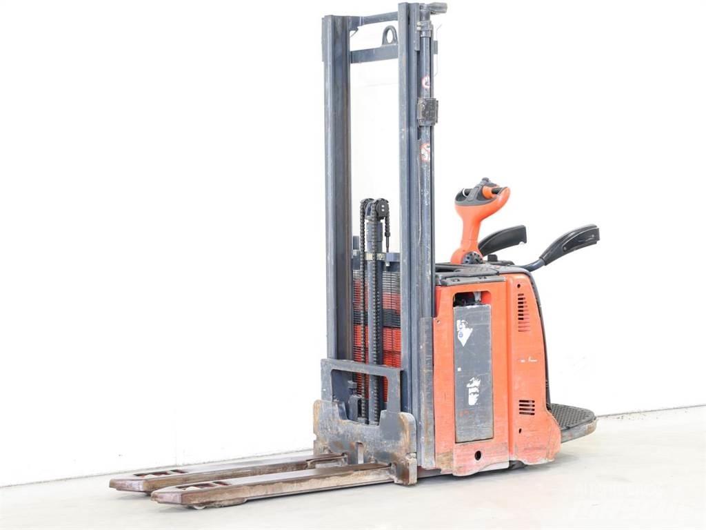 Linde L12LAP/133 Rankiniai vėžimėliai