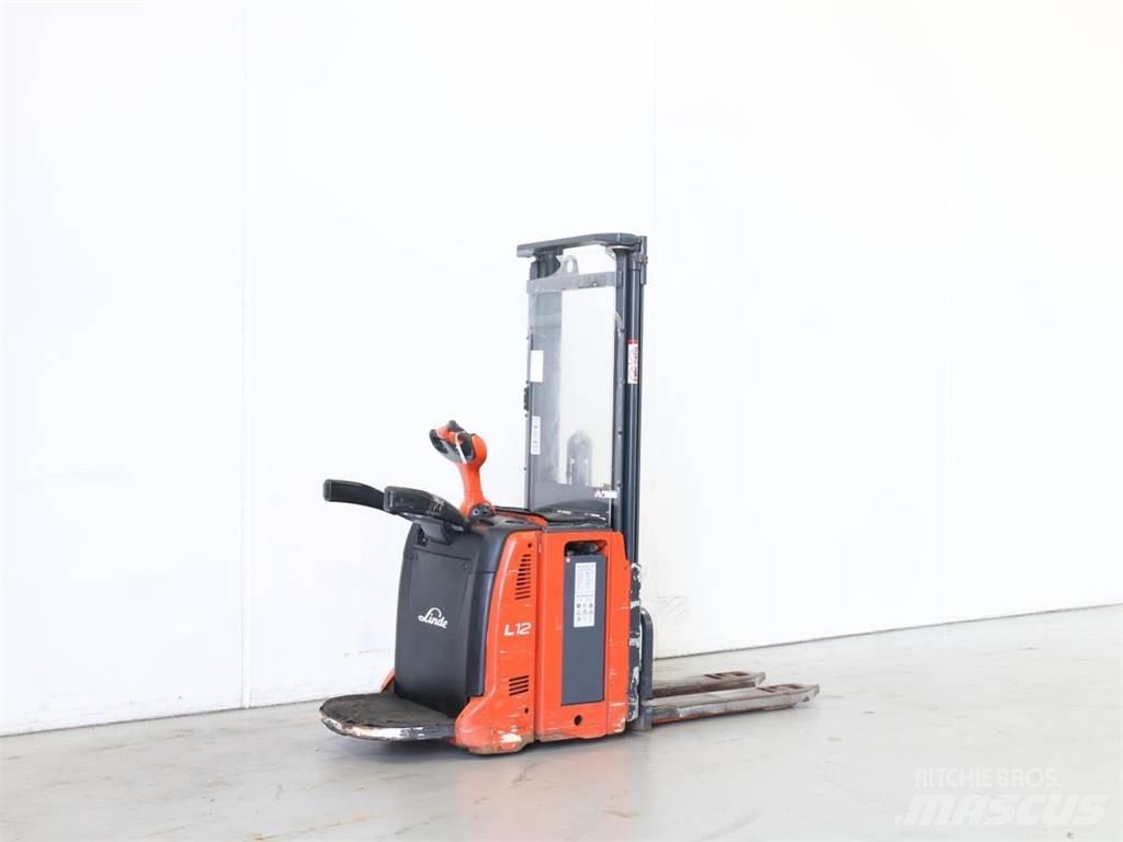 Linde L12LAP/133 Rankiniai vėžimėliai