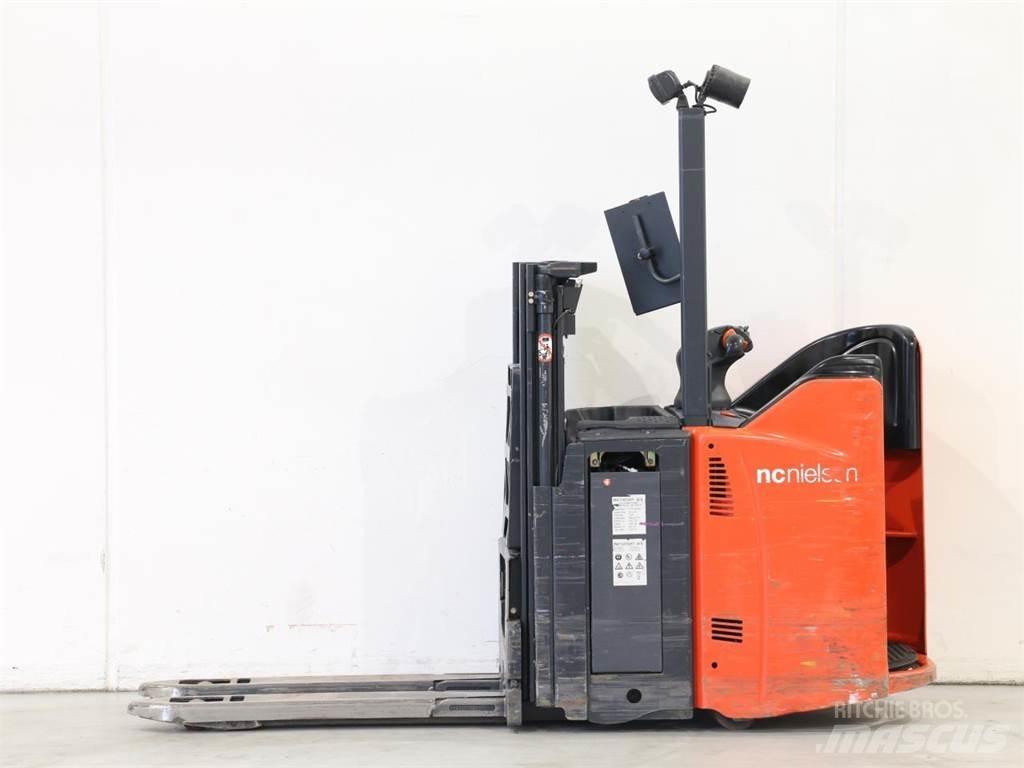 Linde L12LSP/133 Rankiniai vėžimėliai