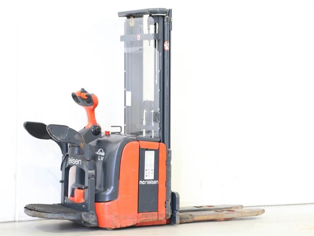 Linde L14API/372 Rankiniai vėžimėliai