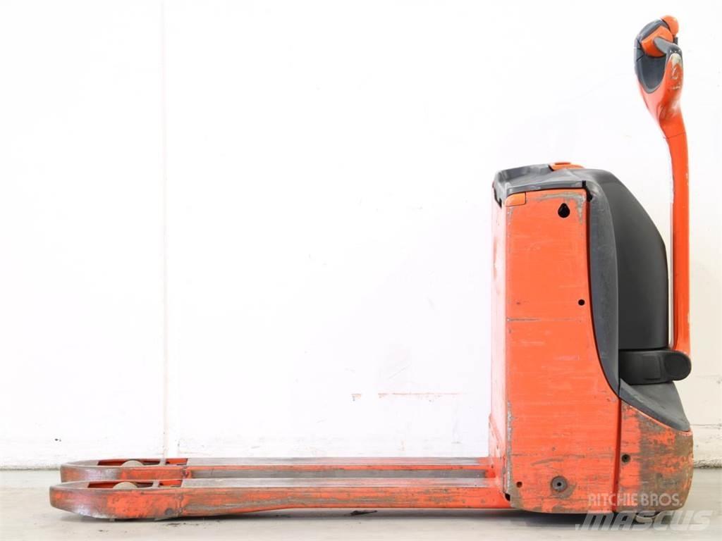 Linde T16/1152 Rankiniai vėžimėliai