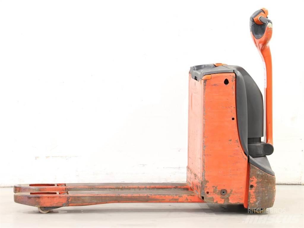 Linde T16/1152 Rankiniai vėžimėliai