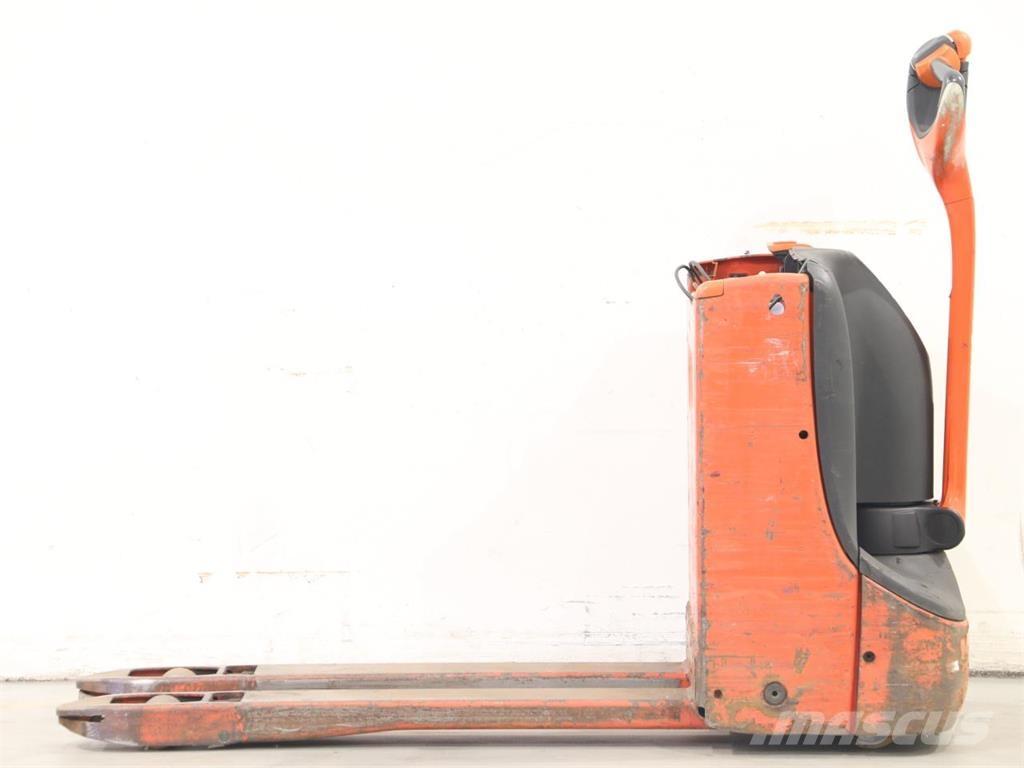 Linde T16/1152 Rankiniai vėžimėliai