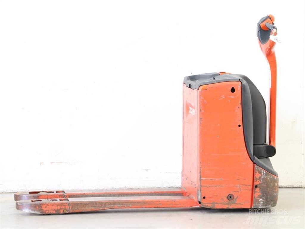 Linde T16/1152-00 Rankiniai vėžimėliai