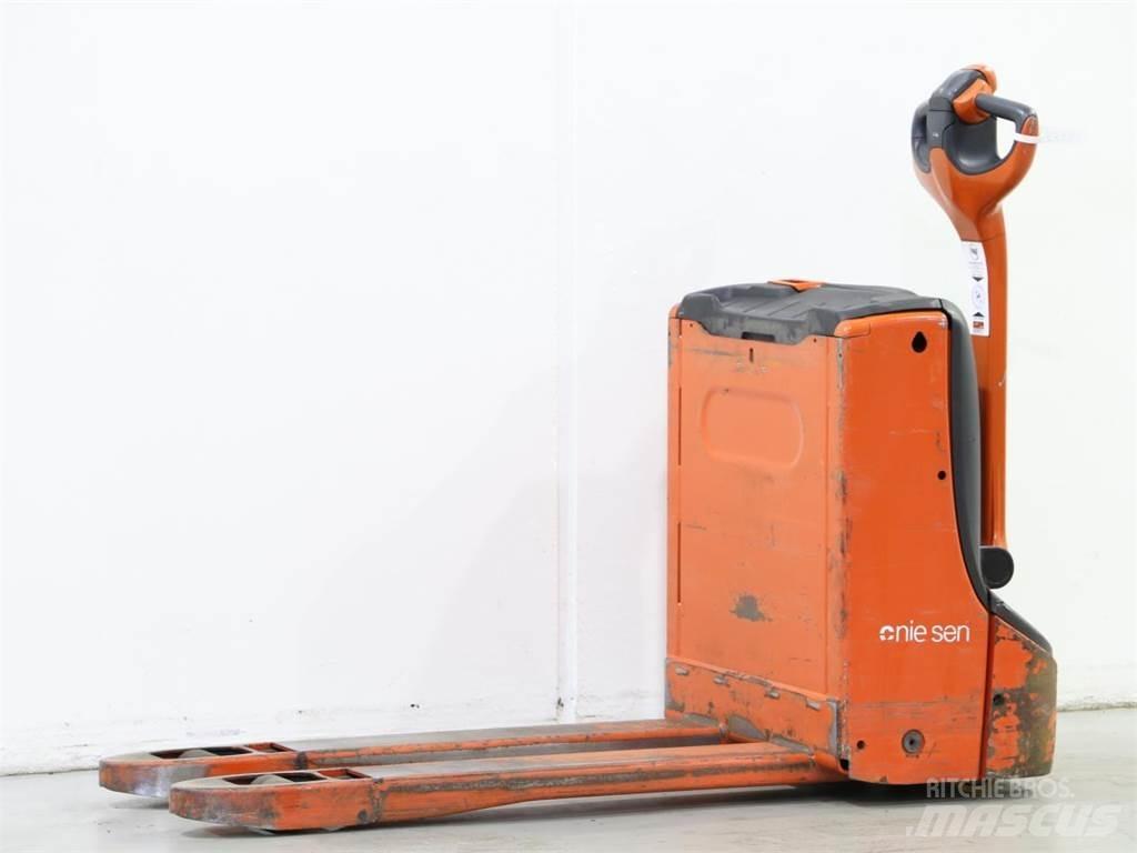 Linde T16/1152-00 Rankiniai vėžimėliai