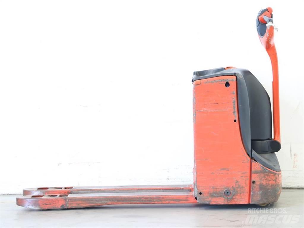 Linde T16/1152-00 Rankiniai vėžimėliai