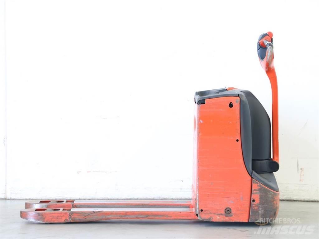 Linde T16/1152-00 Rankiniai vėžimėliai
