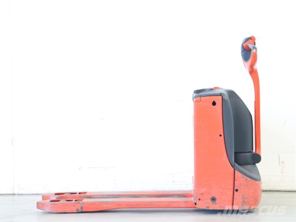 Linde T16/1152-02 Rankiniai vėžimėliai
