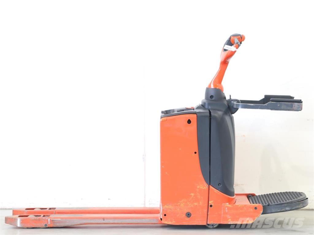 Linde T16P/1151 Rankiniai vėžimėliai