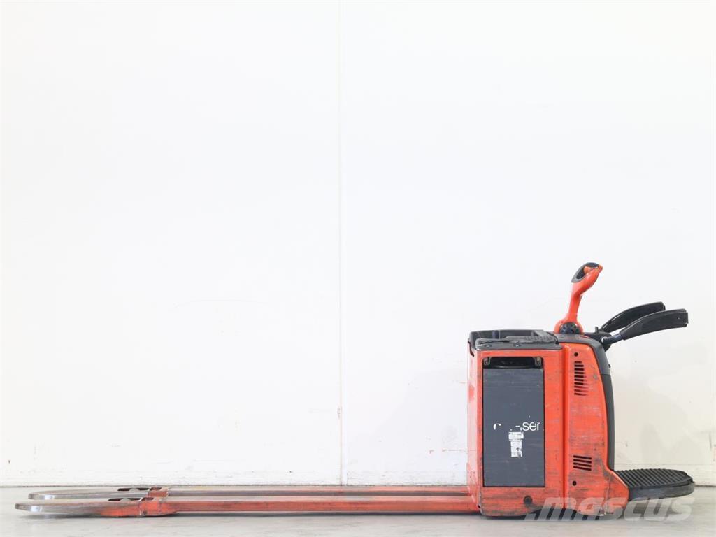 Linde T20AP/131 Rankiniai vėžimėliai