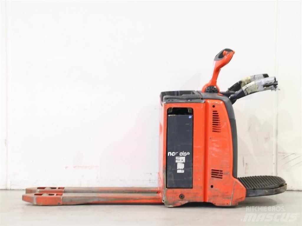 Linde T20AP/131 Rankiniai vėžimėliai