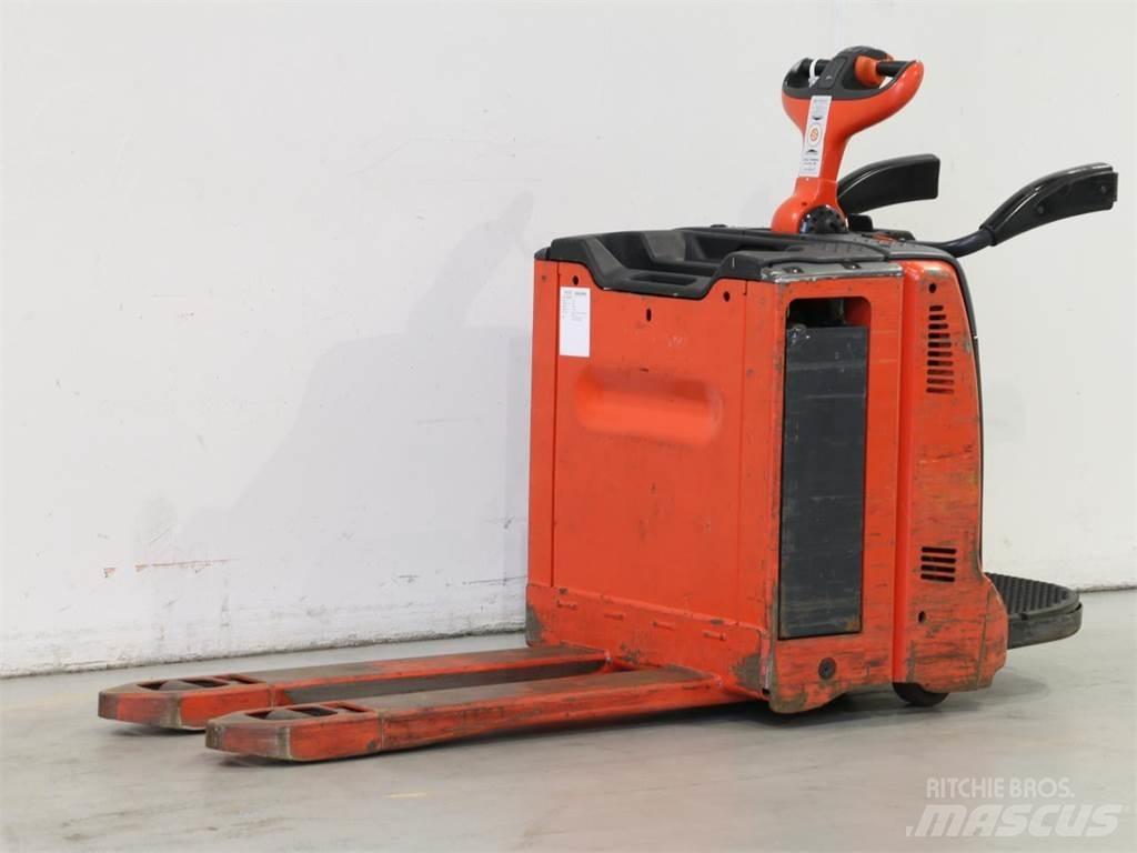 Linde T20AP/131 Rankiniai vėžimėliai